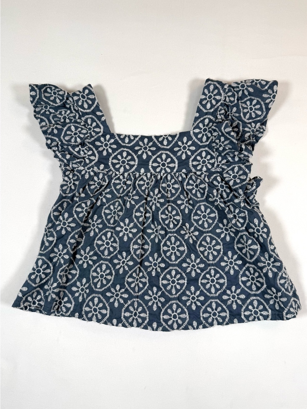 NORDSTROM Girls Embroidered Flutter Sleeve Top 4 Cottagecore Boho Coastal
Ruffle